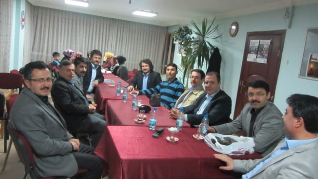 GÖREVE GERİ GELEN ÖĞRETMENLER MUTLU