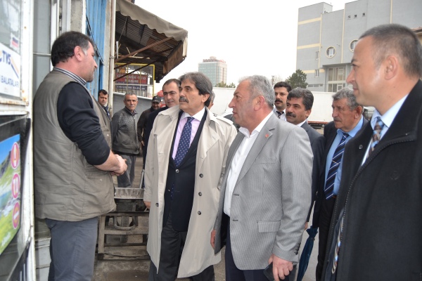 ESNAFLA KAVGALI BELEDİYE OLMAZ