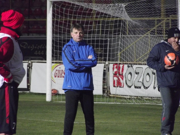 BELEDİYESPOR’UN YENİ HOCASI