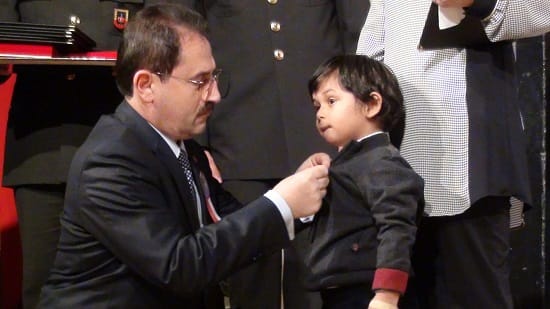 ŞEHİT YAKINLARINA DEVLET ÖVÜNÇ MADALYASI