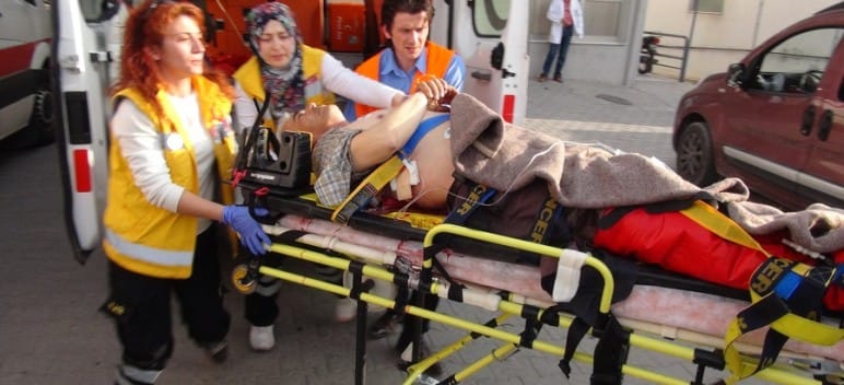 KIZGIN DAMAT DEHŞET SAÇTI