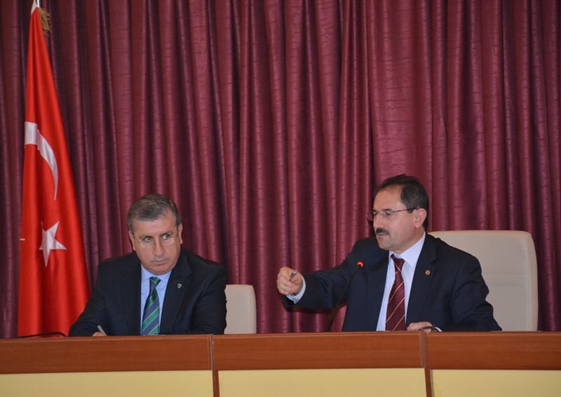 VALİ BAŞKÖY, İL İDARE ŞUBE BAŞKANLARI TOPLANTISI YAPTI