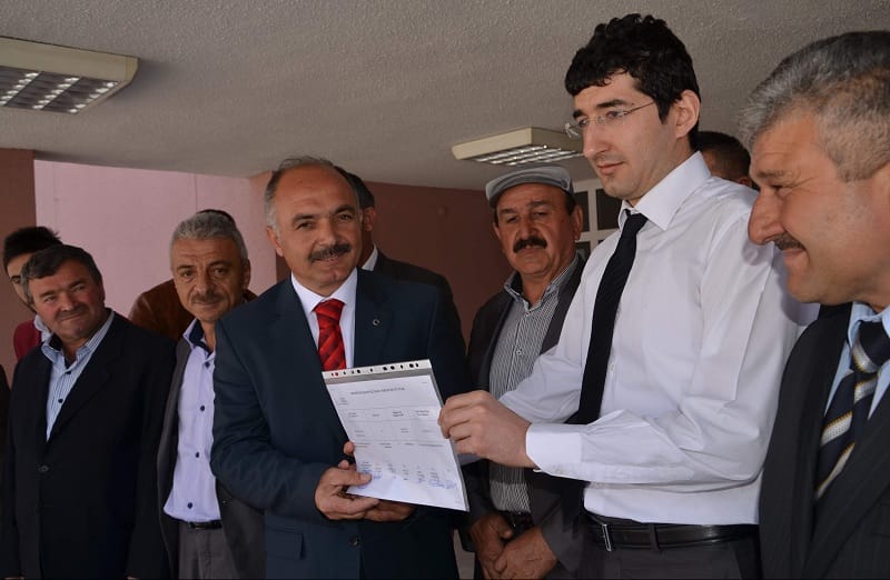 İLK İCRAATI PARTİSİNDEN İSTİFA ETMEK OLDU