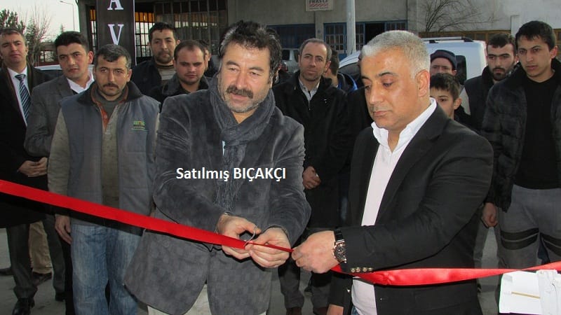 SATILMIŞ BIÇAKÇI KALP KRİZİ GEÇİRDİ