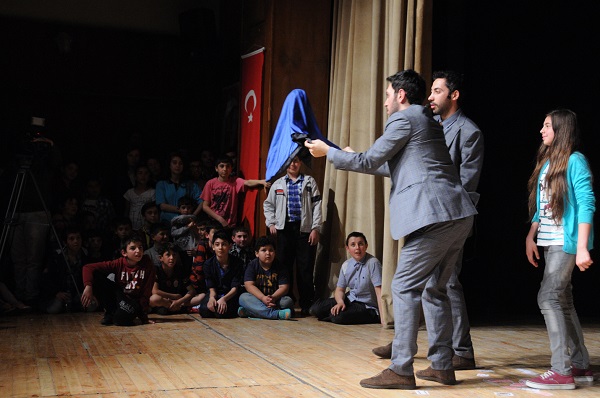 KIVANÇ VE BURAK’TAN MUHTEŞEM GÖSTERİ