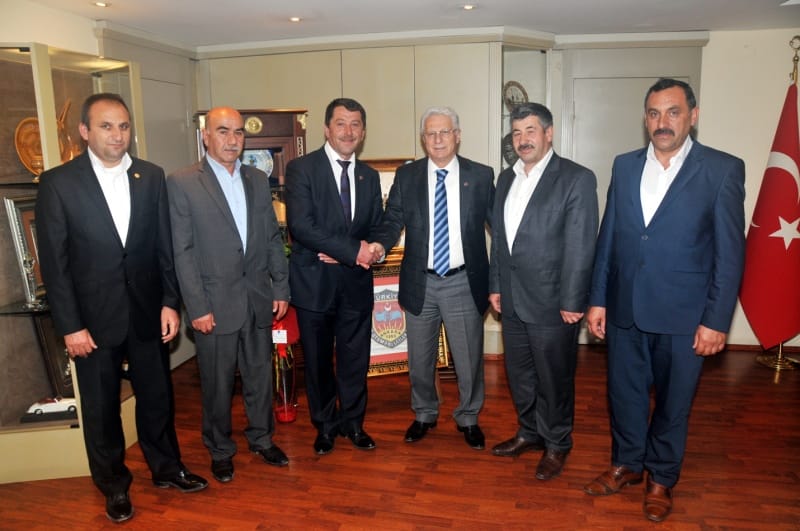 TAHSİN ŞAHİN’DEN FEDERASYONA ZİYARET