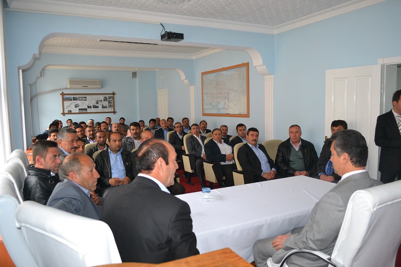 ÇATMA, MİNÜBÜSCÜLERİ DİNLEDİ