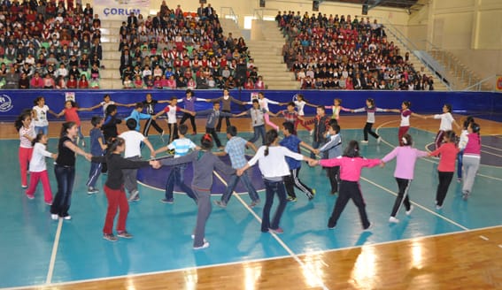 ÇOCUK OYUNLARI ÇORUM’DA YAŞATILDI