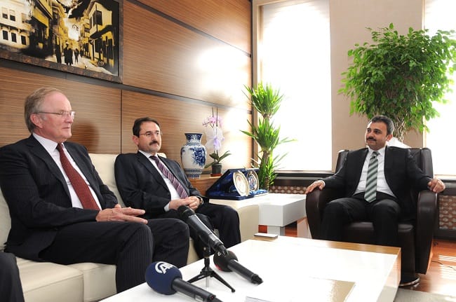 ALMAN BÜYÜKELÇİSİ’NDEN BAŞKAN KÜLCÜ’YE ZİYARET