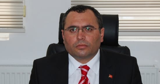 MEMURLARIMIZ YOKLUK DENİZİNDE BOĞULMAK ÜZERE