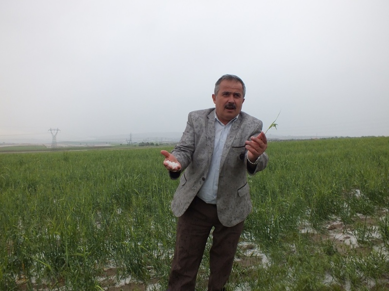 DOLU MAĞDURU ÇİFTÇİLERİN KREDİ BORÇLARI ERTELENDİ