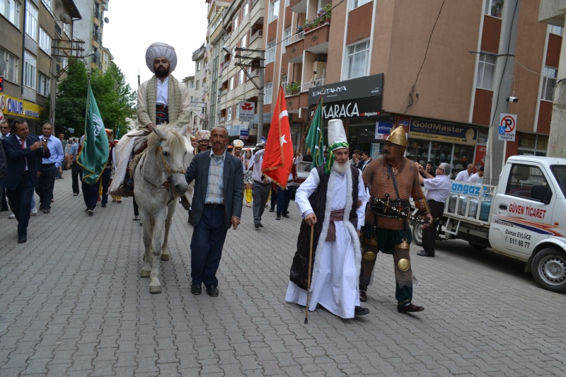 İSKİLİP’TE RENKLİ AKŞEMSETTİN ETKİNLİKLERİ