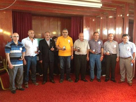 35 ÜNİTE KAN VERDİ, ALTIN MADALYA KAZANDI