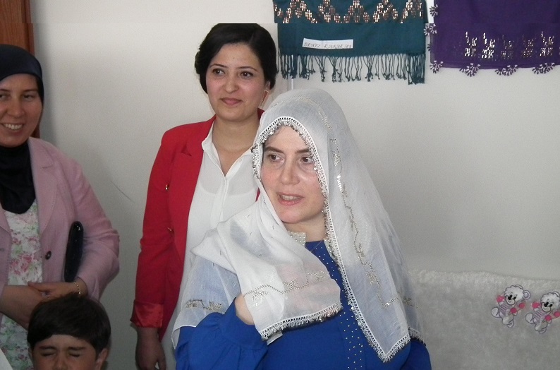 EL EMEĞİ GÖZ NURU ÜRÜNLER SERGİLENİYOR