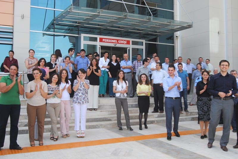 ALKIŞLARLA ÇORUM’A UĞURLANDI