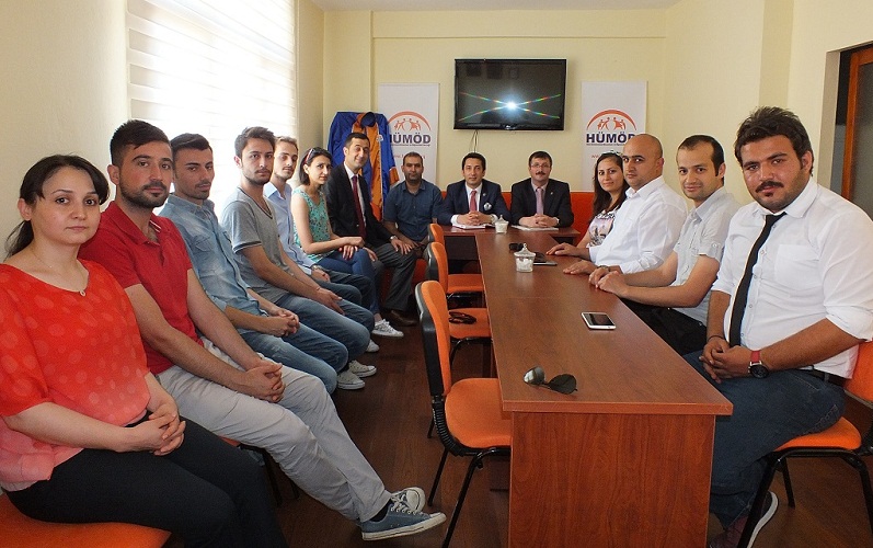 ACİL TIP TEKNİSYENLERİ BOŞ DURMUYOR