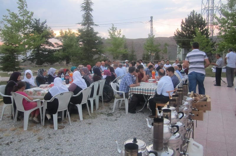 ŞEHİT AİLELERİ VE GAZİLER UNUTULMADI