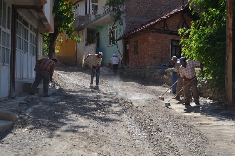 İSKİLİP’TE TEMİZLİK SEFERBERLİĞİ