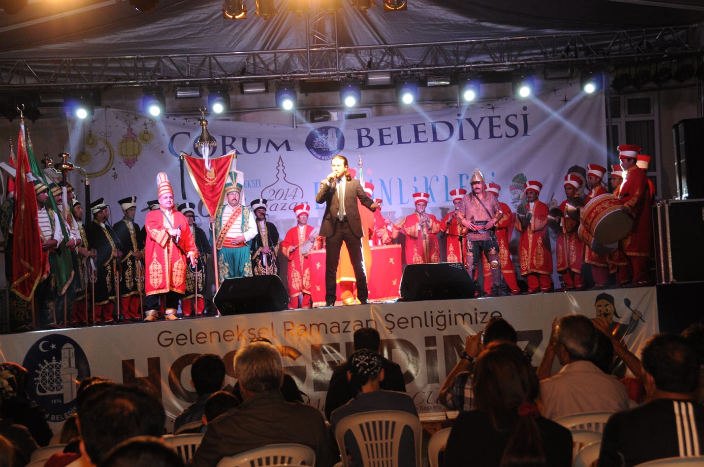 RAMAZAN SOKAĞI’NDA ŞİİR DOLU BİR GECE
