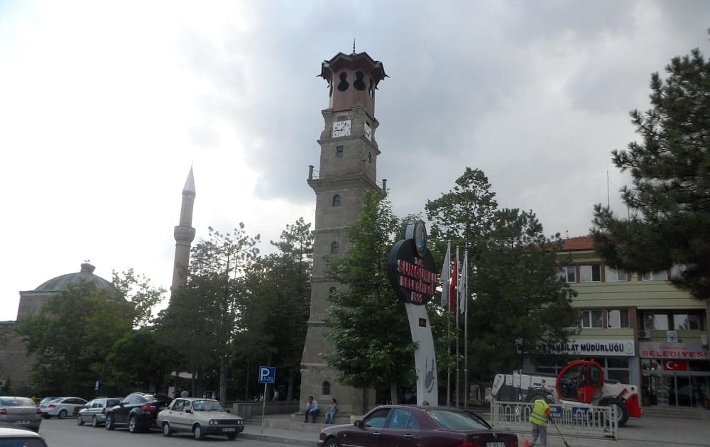 TARİHİ SAAT KULESİ ARTIK ÇALIŞIYOR