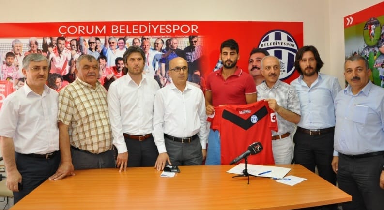 ÇORUM BELEDİYESPOR ALTAY’IN KALECİSİNİ ALDI