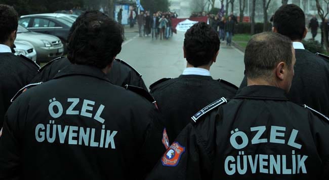 GÜVENLİK GÖREVLİSİ BANKAYA MÜDÜR OLDU..!