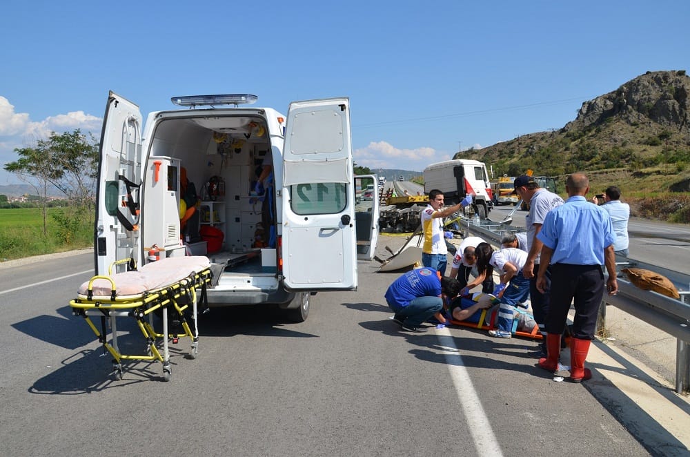 ÇORUM’DA OTOMOBİL TAKLA ATTI