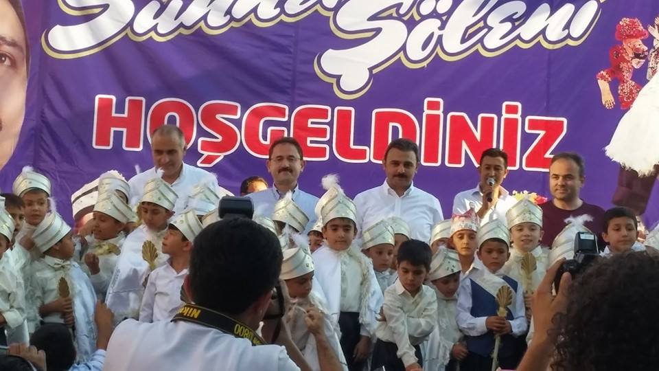 ÇORUM’DA YÜZLERCE ÇOCUK ŞEHİR TURU ATTI