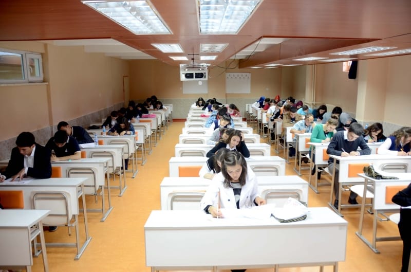 MATEMATİK VE ZEKA OYUNLARI YARIŞMASI YAPILDI