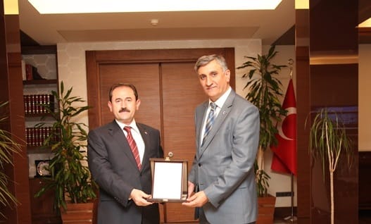 KAHRAMAN’DAN VALİ BAŞKÖY’E VEDA ZİYARETİ