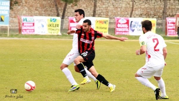 ÇORUM BELEDİYESPOR KÖTÜ BAŞLADI: 3-2