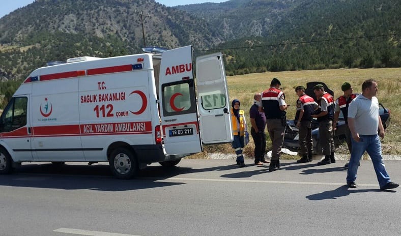 İSKİLİP’TE TRAFİK KAZASI: 3 YARALI