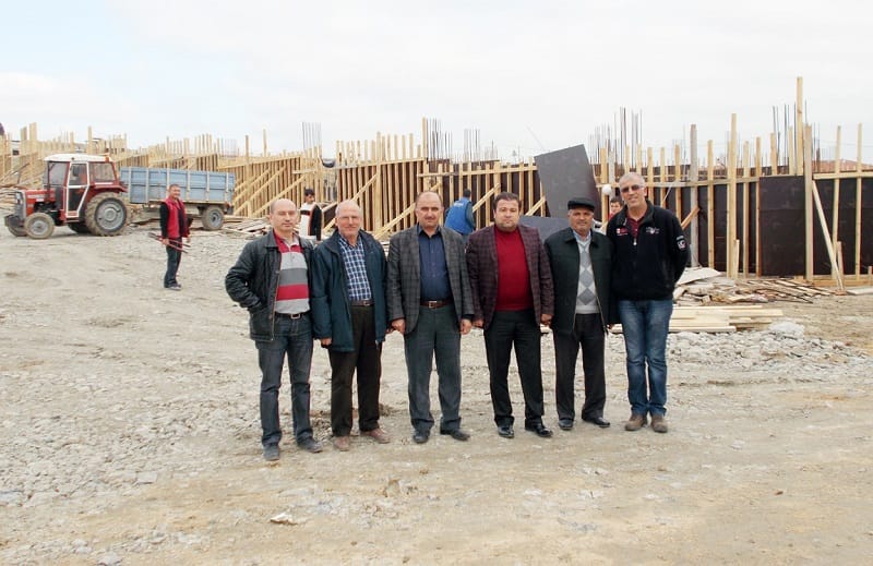TRAKTÖRCÜLER ÇALIŞMALARI İNCELEDİ