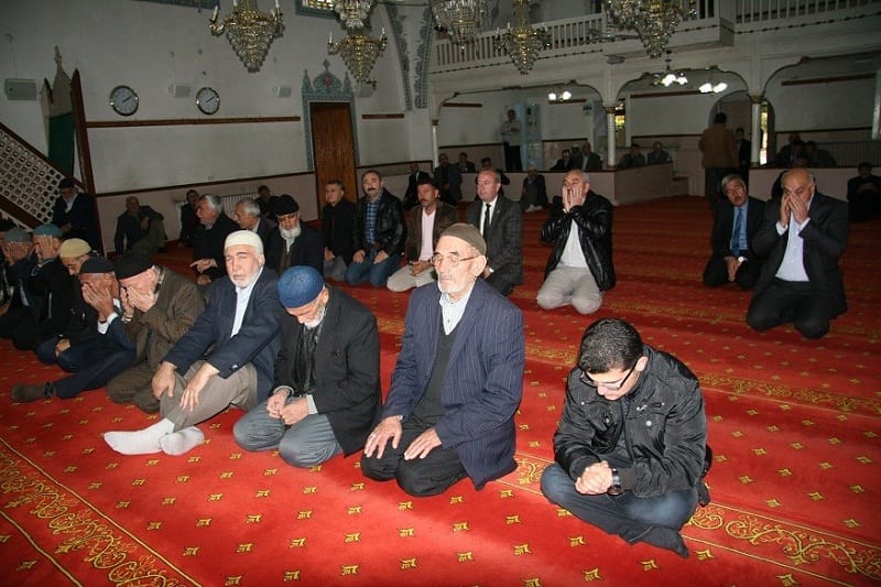 ŞEHİTLER İÇİN MEVLİT OKUTULDU