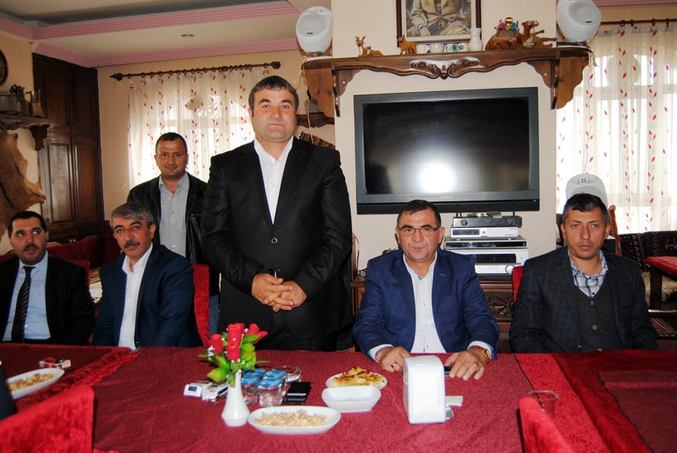 ESNAFA HİZMET BOYNUMUZUN BORCU