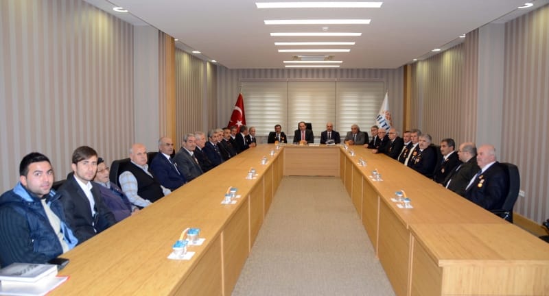 GAZİLER’DEN REKTÖR ALKAN’A ZİYARET