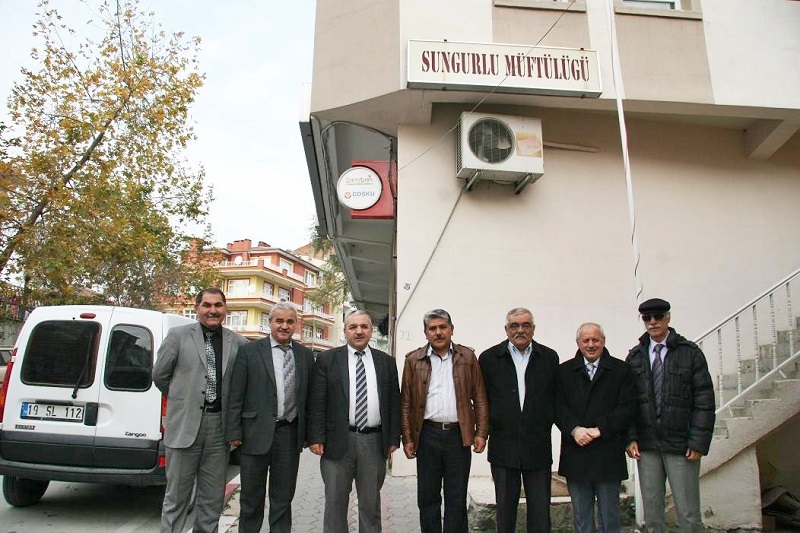 HAYDİ GENÇLER CAMİDE BULUŞUYORUZ