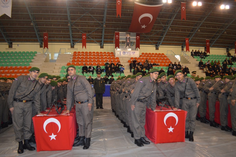 YEMİN EDEREK ÇAKI GİBİ ASKER OLDULAR