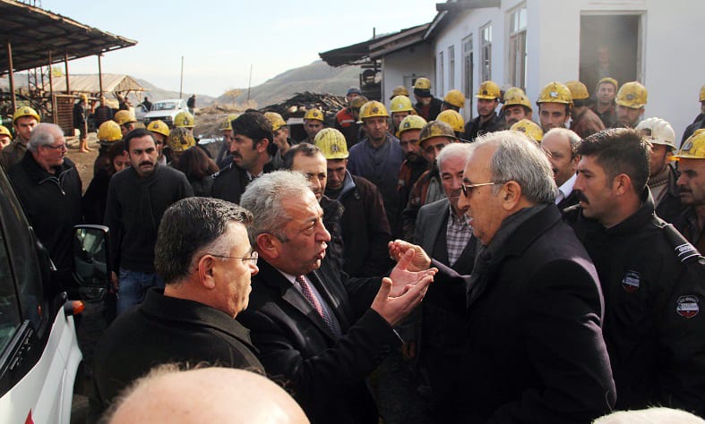 CHP İL BAŞKANI MADENDEN KOVULDU