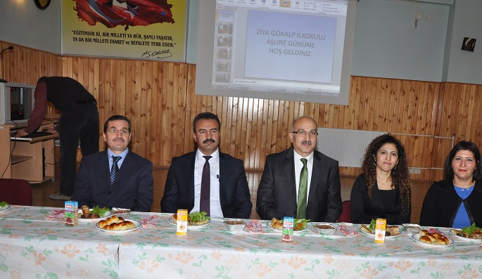 ZİYA GÖKALP’TE AŞURE GÜNÜ