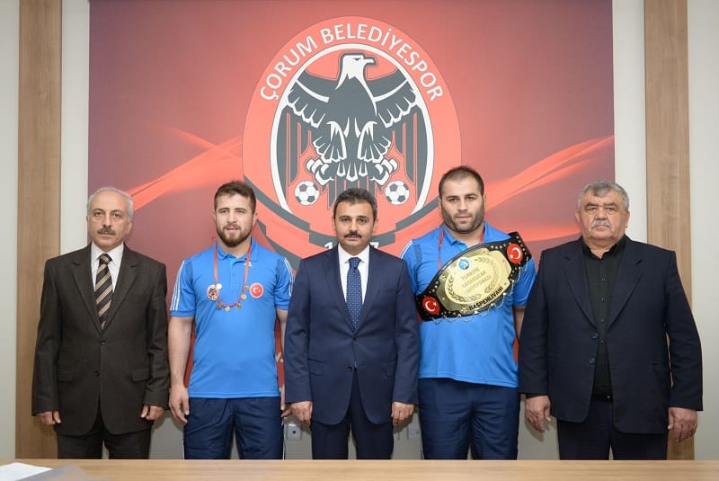 MUZAFFER KÜLCÜ’DEN ALTIN ÖDÜL
