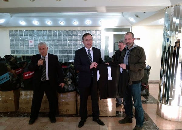 ÖZEL İDARE’DEN AMATÖRLERE MALZEME YARDIMI