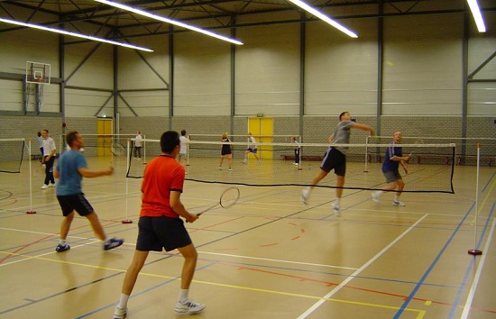 SENTETİK BADMİNTON KORTU YAPILACAK