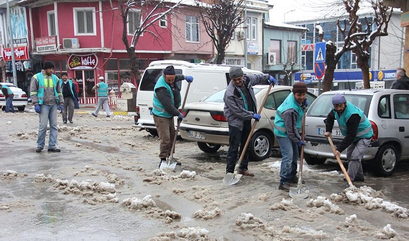 OSMANCIK’TA YOĞUN KAR MESAİSİ