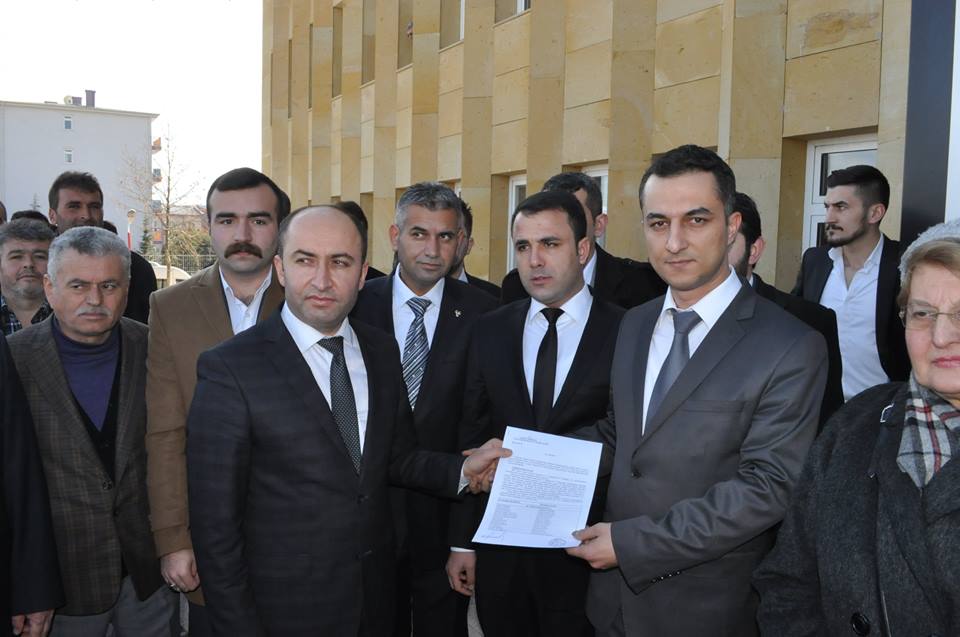 MHP’DE GÖREV BÖLÜMÜ YAPILDI