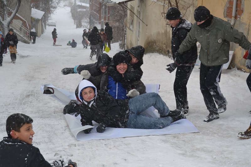 ORTAKÖY’DE KAR TATİLİ 1 GÜN DAHA UZADI