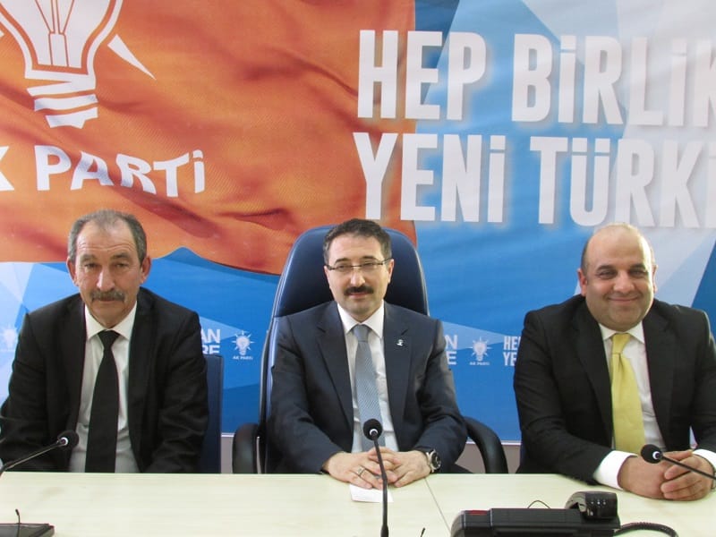 TÜM ADAYLARA EŞİT MESAFEDEYİZ