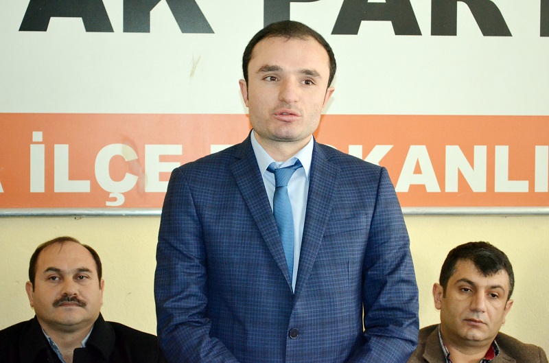 AK GENÇLİK EMRE ÇAĞLAR İLE DEVAM