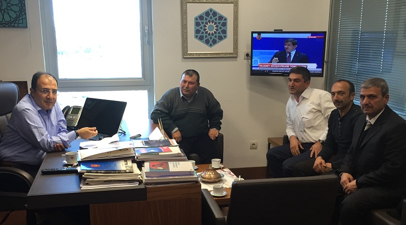 MUHTARLARDAN CAHİT BAĞCI’YA TEŞEKKÜR