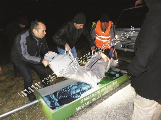 ÇORUM’DA YOL KENARINDA ÖLÜ BULUNDU